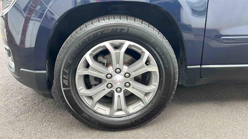 used 2015 GMC Acadia car, priced at $11,995