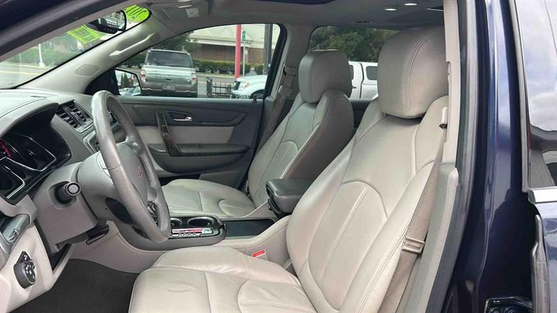 used 2015 GMC Acadia car, priced at $11,995