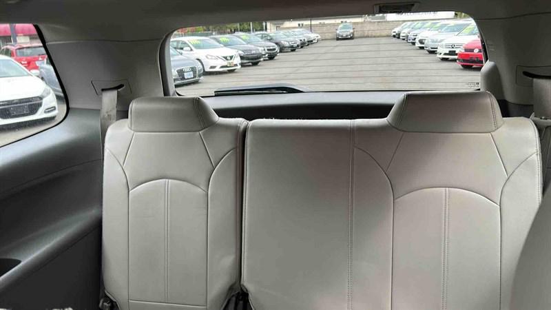 used 2015 GMC Acadia car, priced at $11,995