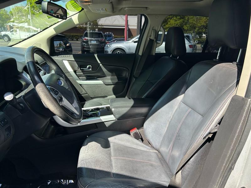 used 2011 Ford Edge car, priced at $7,995