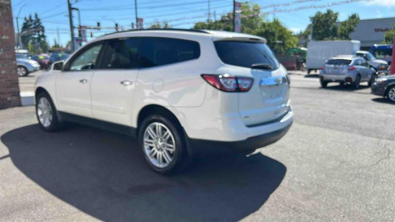 used 2015 Chevrolet Traverse car, priced at $10,995