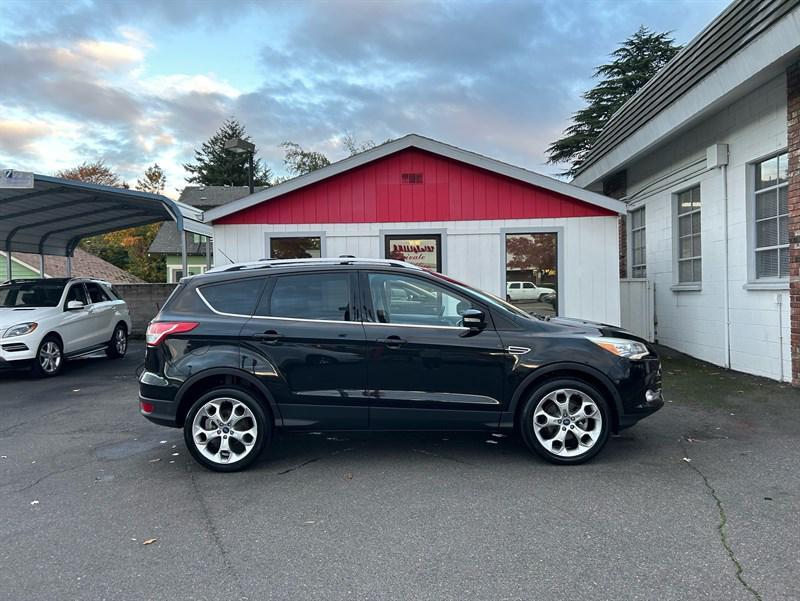 used 2013 Ford Escape car, priced at $8,995