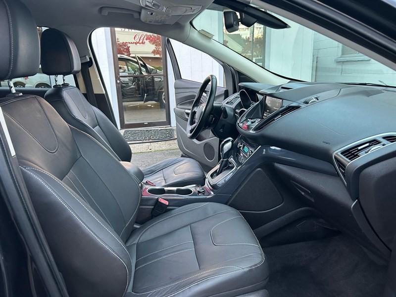 used 2013 Ford Escape car, priced at $8,995