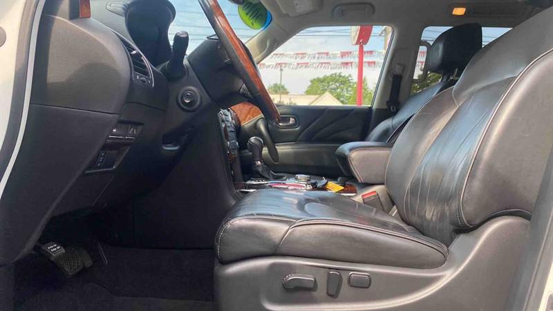 used 2016 INFINITI QX80 car, priced at $17,900