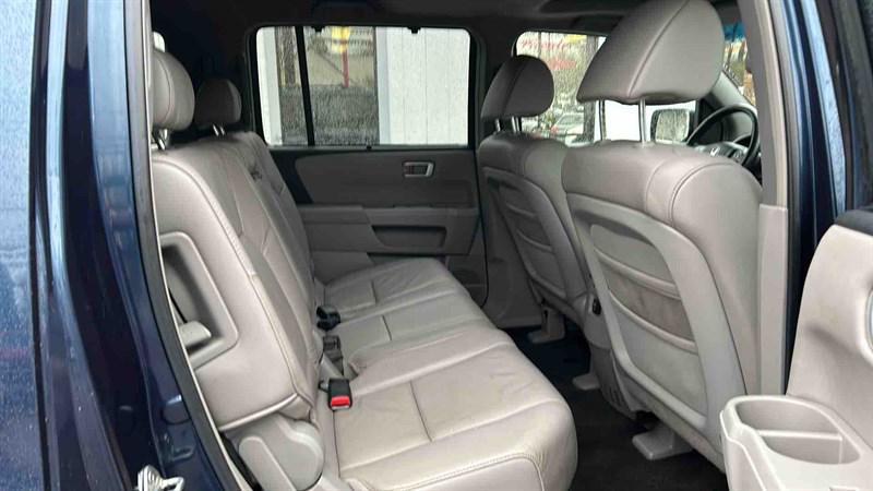 used 2009 Honda Pilot car, priced at $8,995