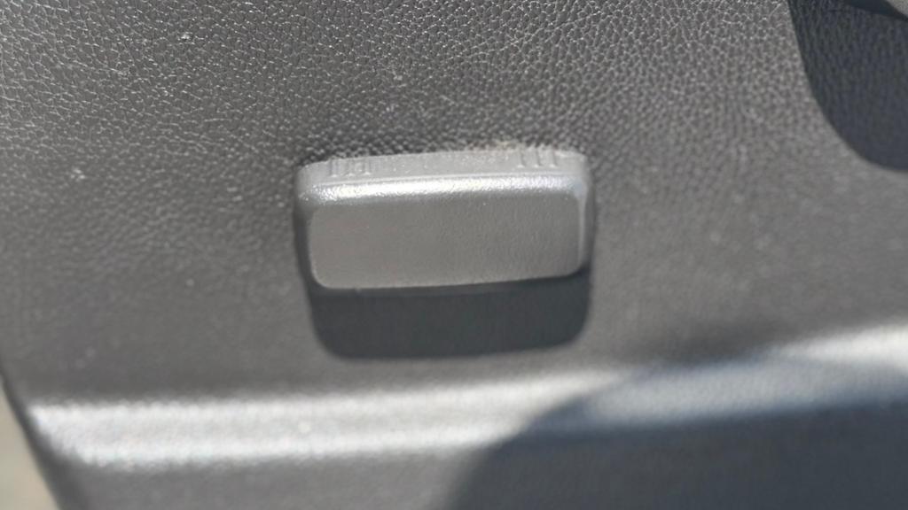 used 2018 GMC Canyon car, priced at $10,999