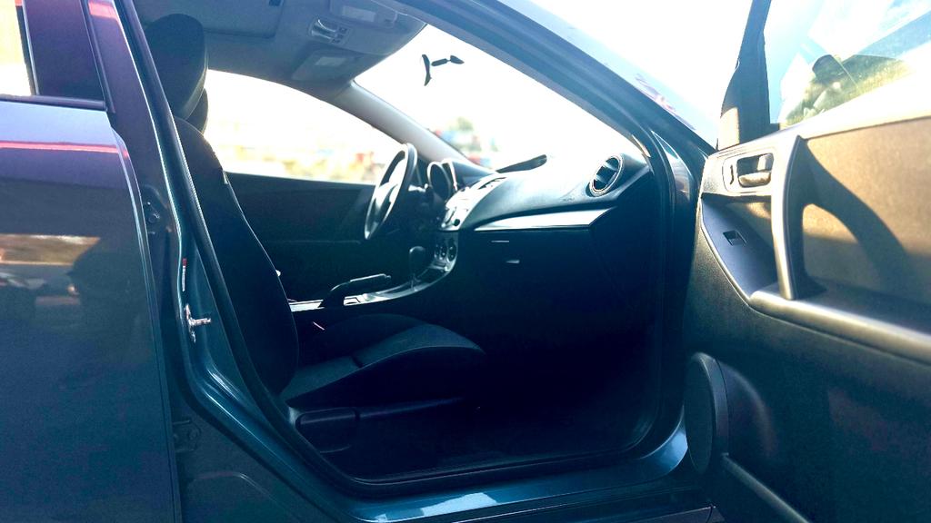 used 2011 Mazda Mazda3 car, priced at $6,351