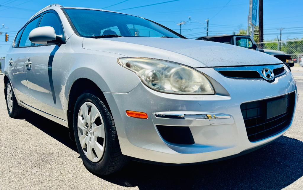 used 2011 Hyundai Elantra Touring car, priced at $7,526