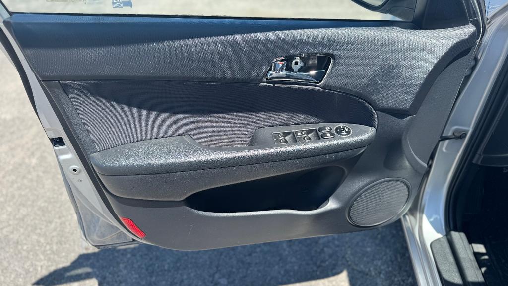 used 2011 Hyundai Elantra Touring car, priced at $7,526