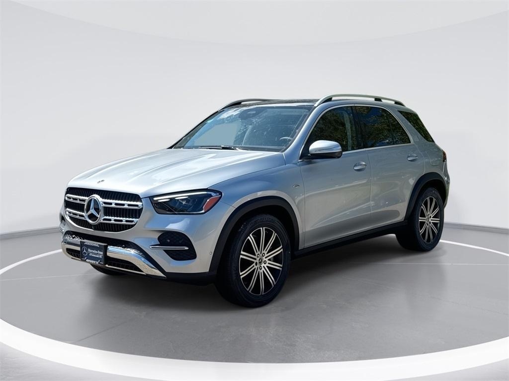 new 2025 Mercedes-Benz GLE 450e car, priced at $78,870