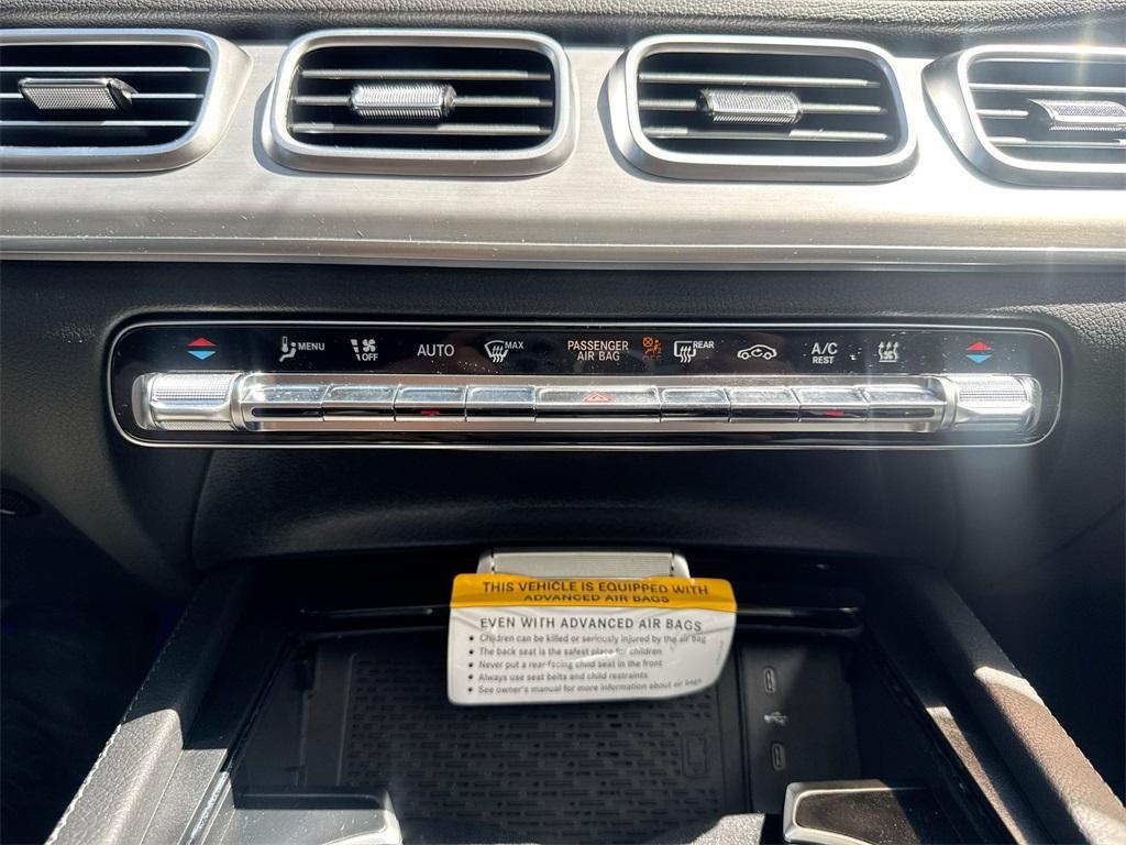 new 2025 Mercedes-Benz GLE 450e car, priced at $78,870