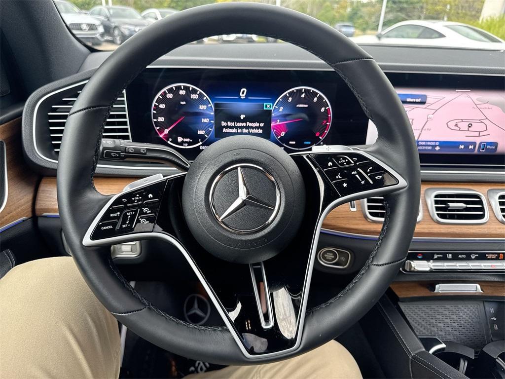 used 2025 Mercedes-Benz GLE 350 car, priced at $64,900