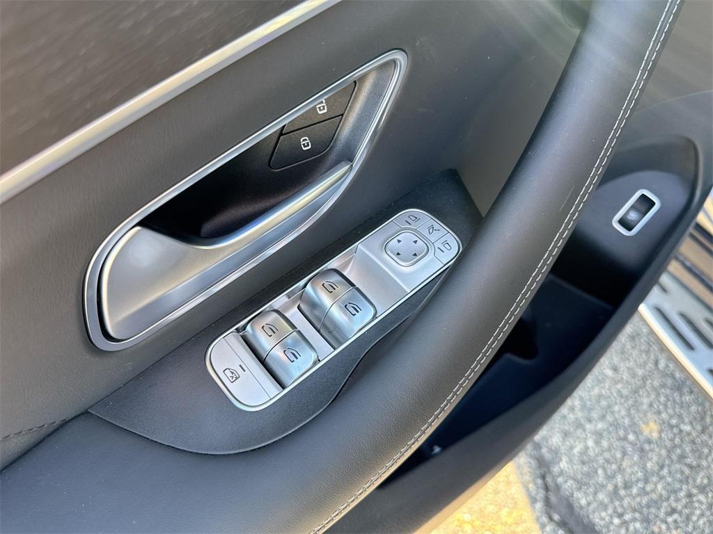 used 2025 Mercedes-Benz AMG GLE 53 car, priced at $91,900