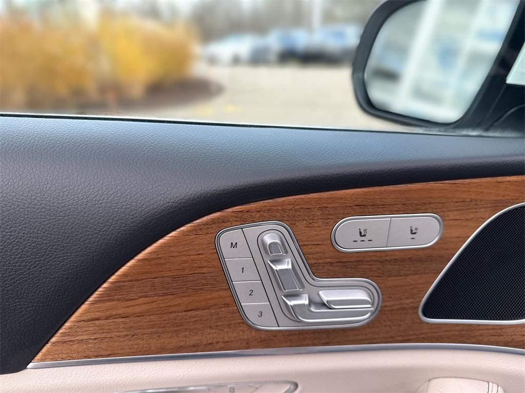 used 2025 Mercedes-Benz GLE 350 car, priced at $61,250