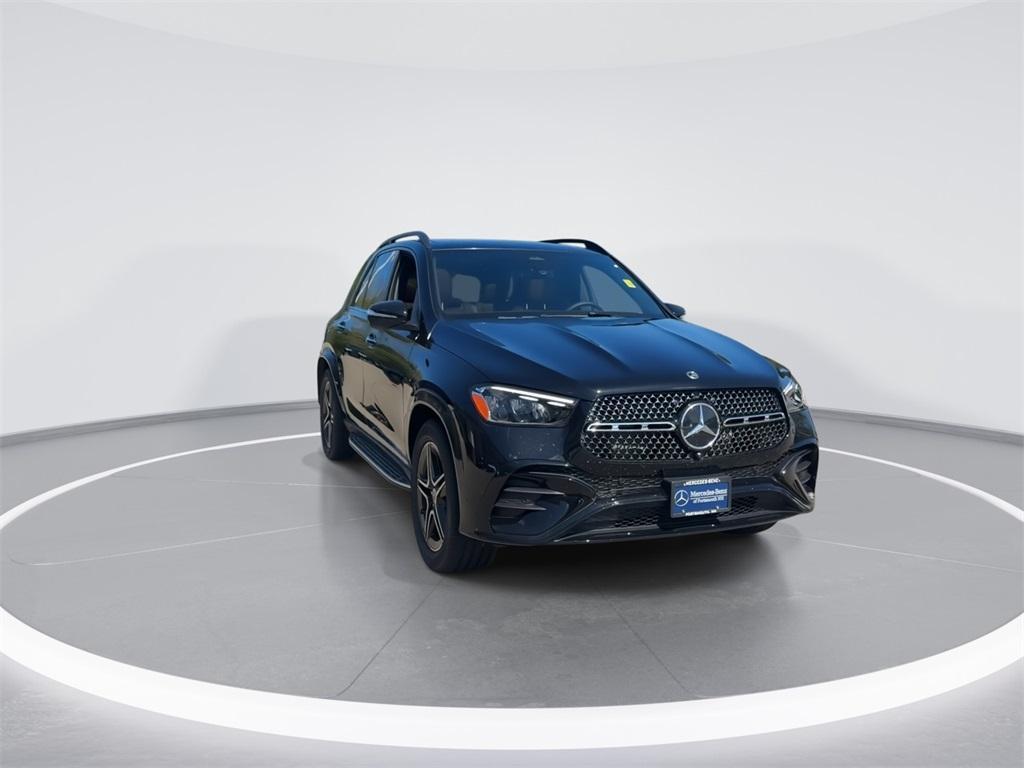 new 2025 Mercedes-Benz GLE 450 car, priced at $80,415