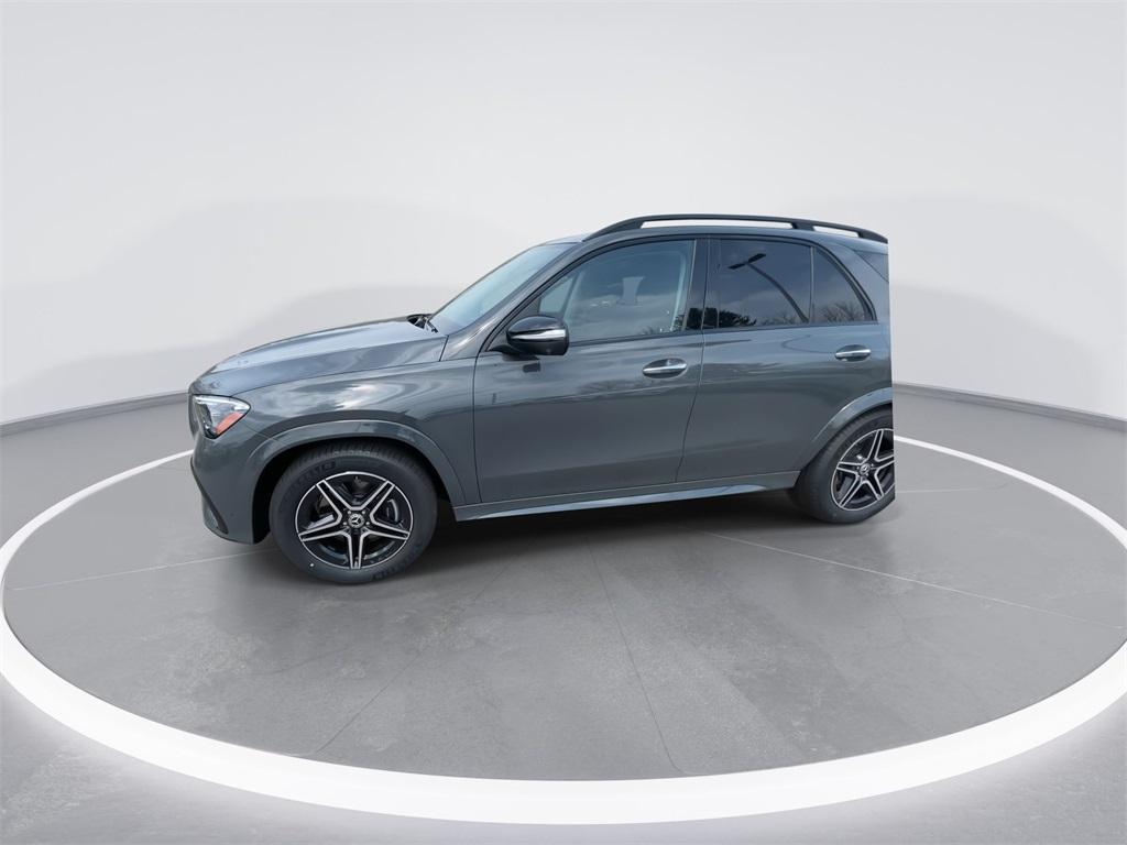 new 2025 Mercedes-Benz GLE 580 car, priced at $109,695
