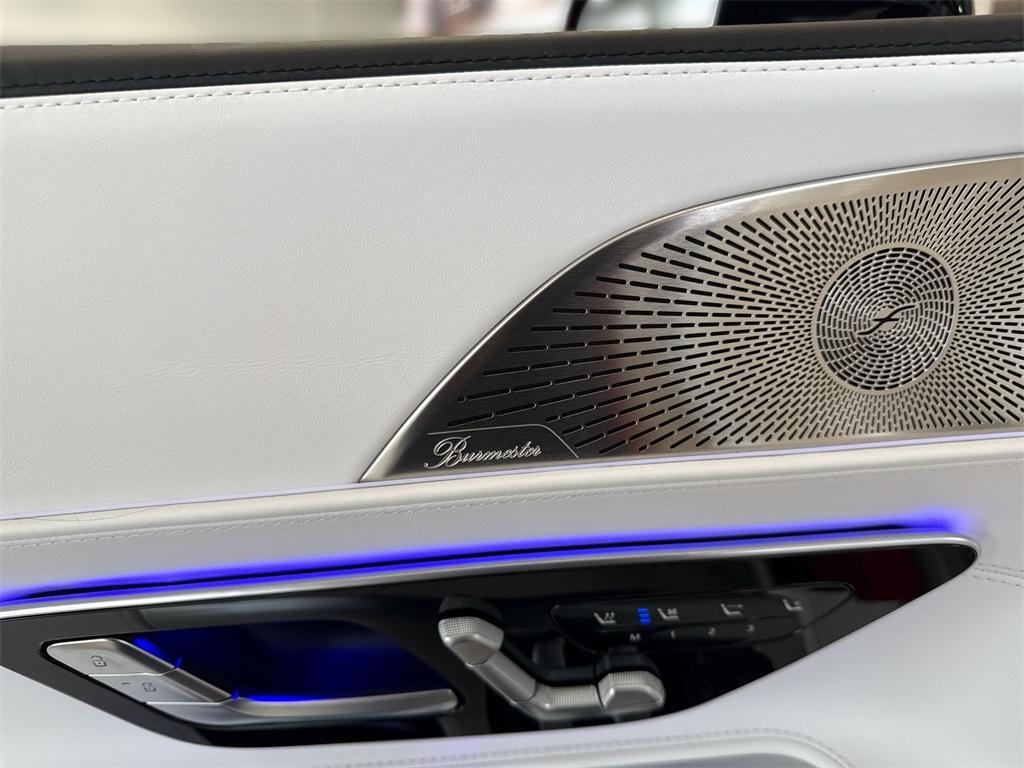 new 2026 Mercedes-Benz Maybach SL 680 Monogram Series car, priced at $232,650