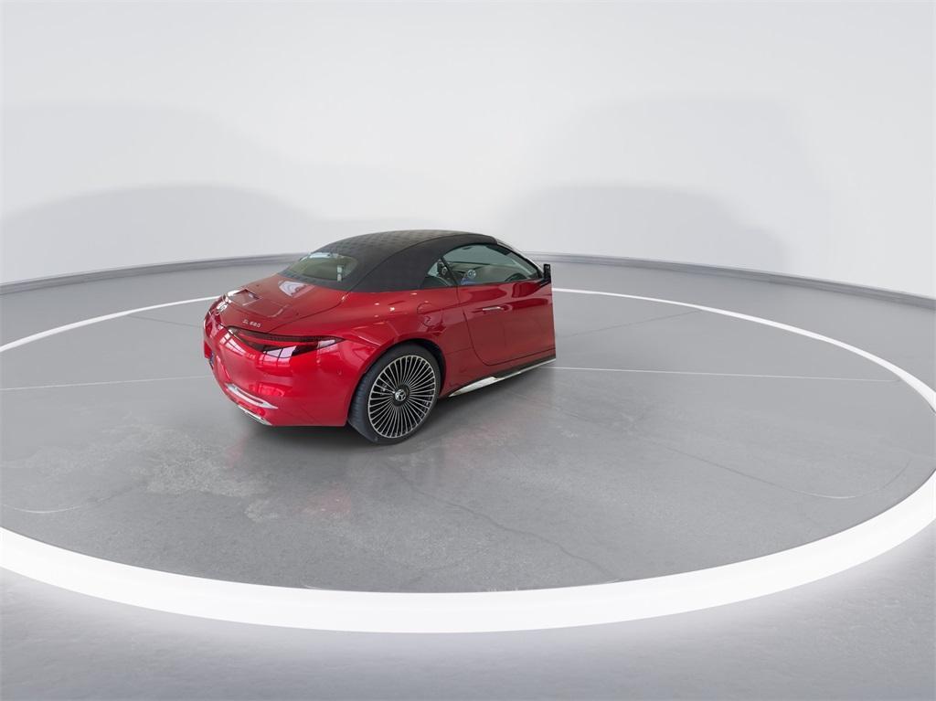 new 2026 Mercedes-Benz Maybach SL 680 Monogram Series car, priced at $232,650