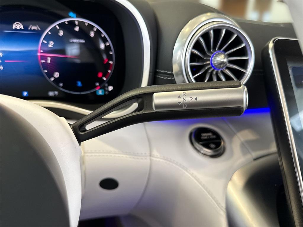 new 2026 Mercedes-Benz Maybach SL 680 Monogram Series car, priced at $232,650