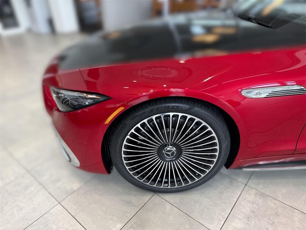 new 2026 Mercedes-Benz Maybach SL 680 Monogram Series car, priced at $232,650