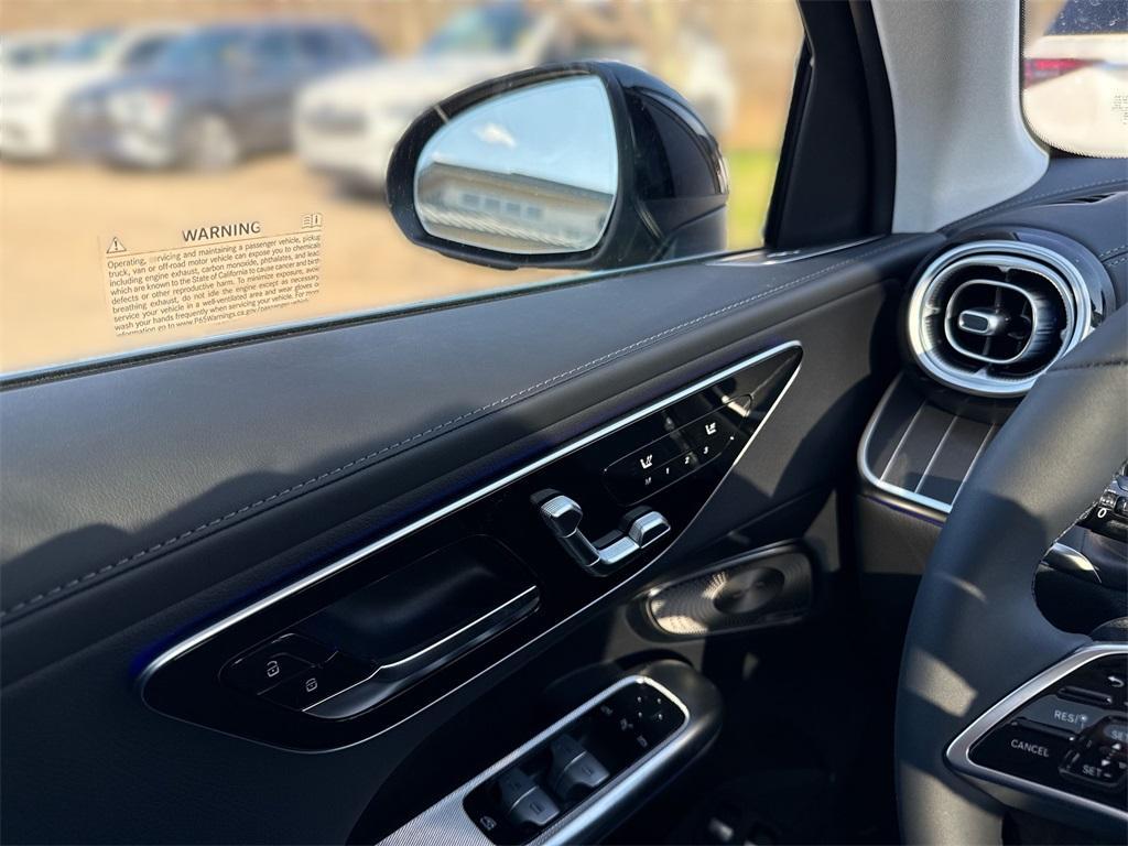 new 2025 Mercedes-Benz GLC 350e car, priced at $67,920