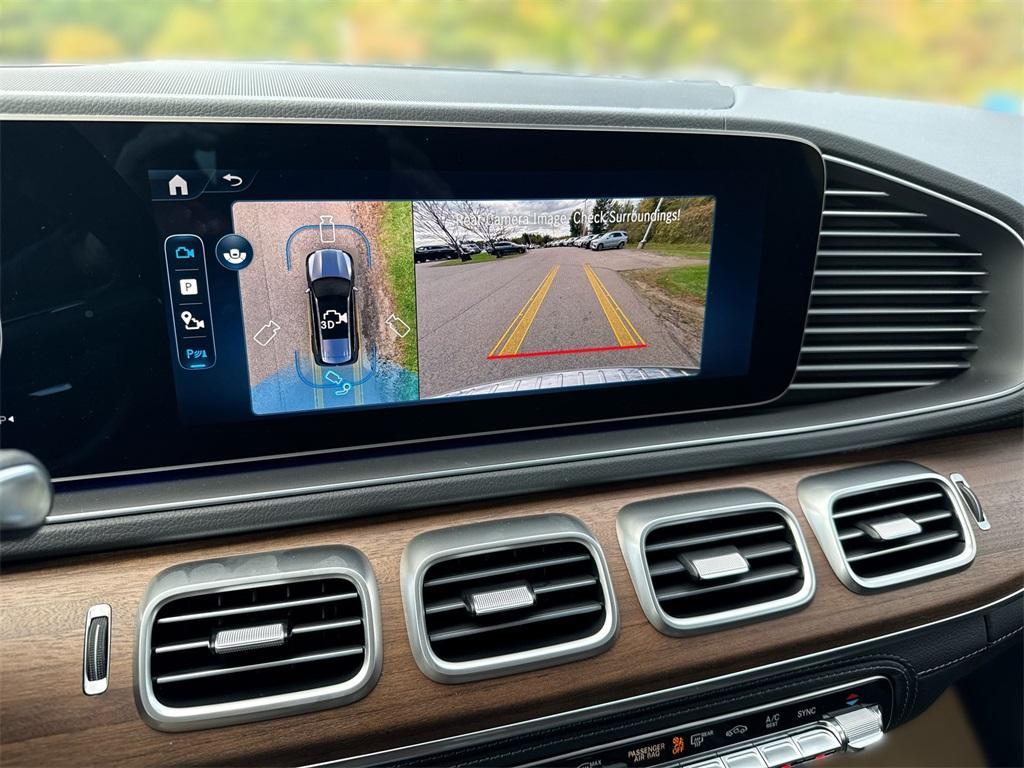 new 2026 Mercedes-Benz GLS 580 car, priced at $124,995
