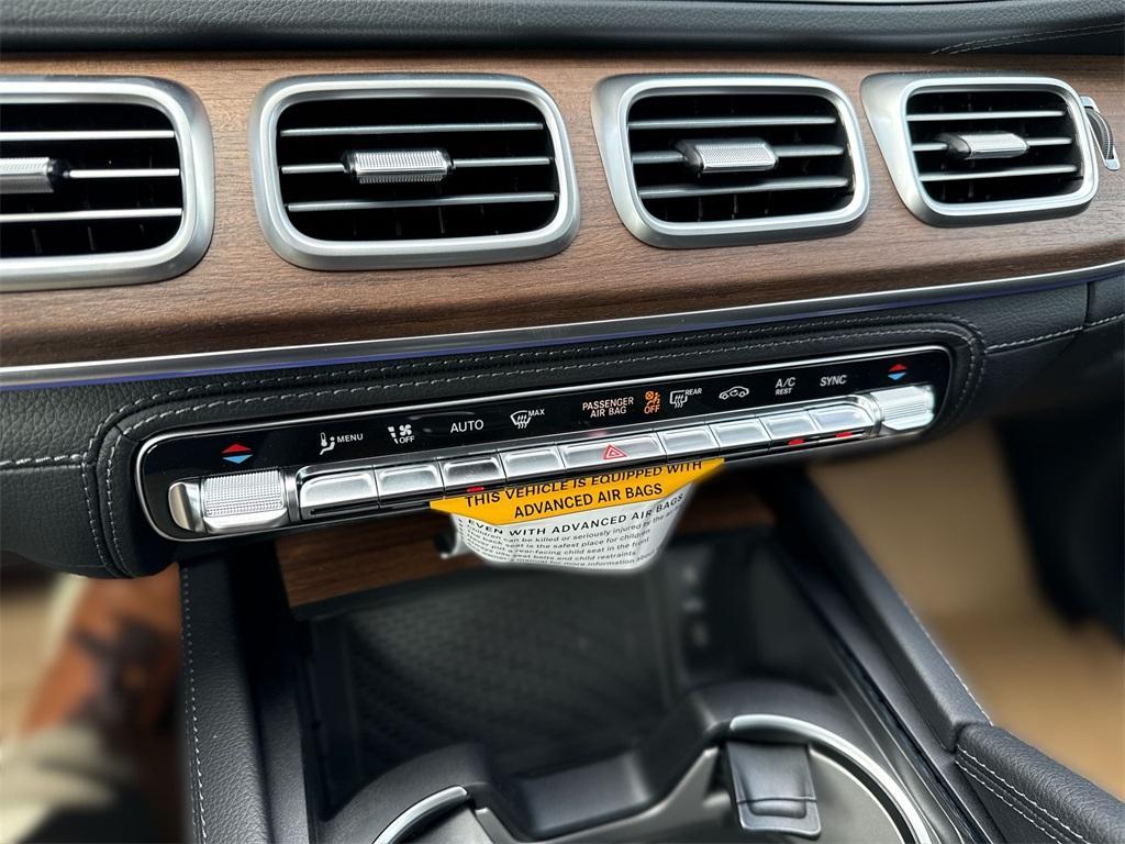 new 2026 Mercedes-Benz GLS 580 car, priced at $124,995