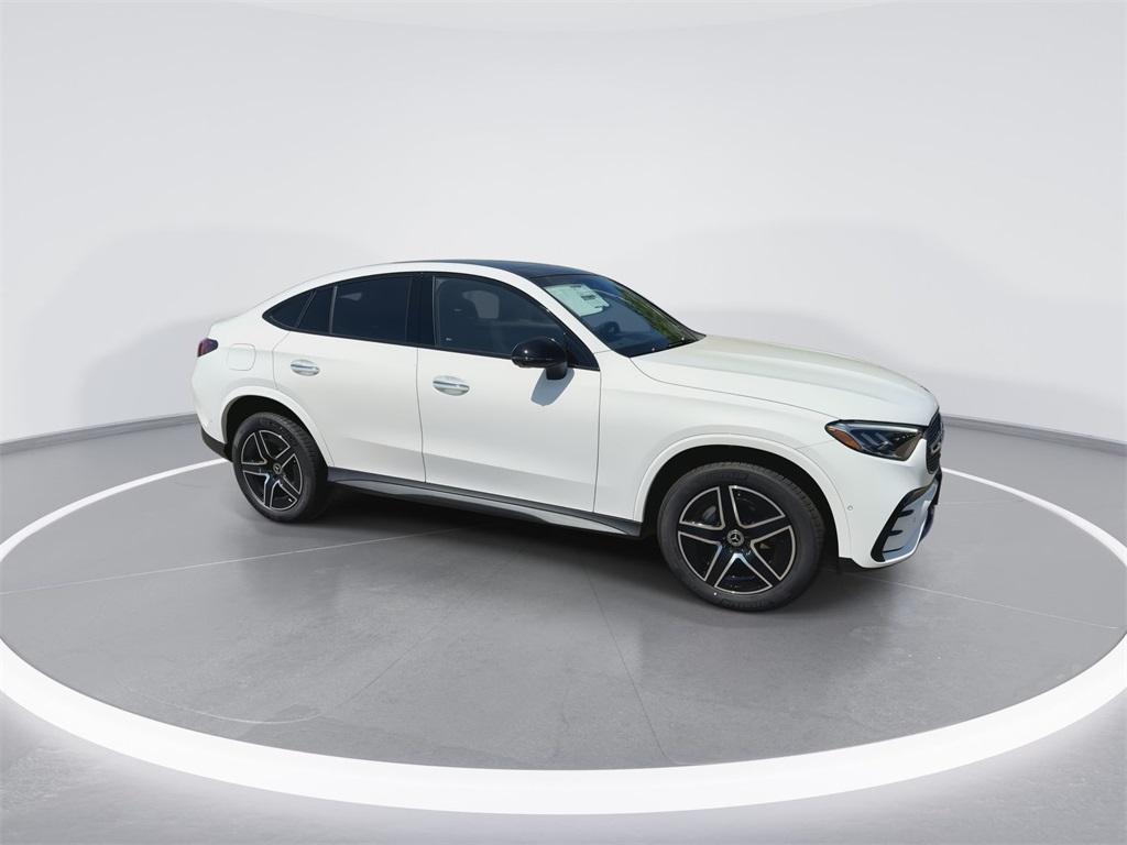 new 2025 Mercedes-Benz GLC 300 car, priced at $63,695