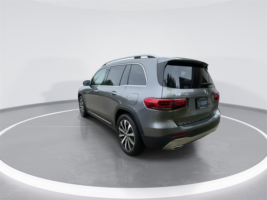 used 2021 Mercedes-Benz GLB 250 car, priced at $28,750