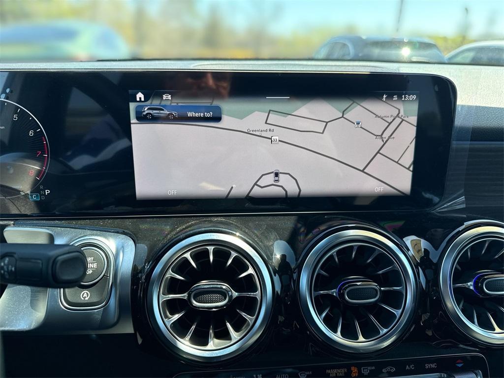 new 2025 Mercedes-Benz GLB 250 car, priced at $54,760