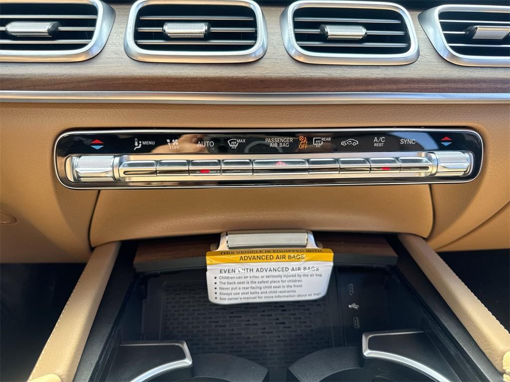 new 2025 Mercedes-Benz GLE 350 car, priced at $82,540