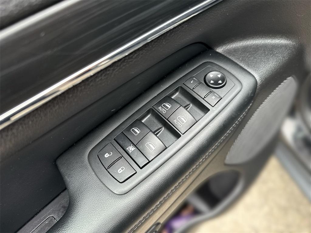used 2020 Jeep Grand Cherokee car, priced at $26,699