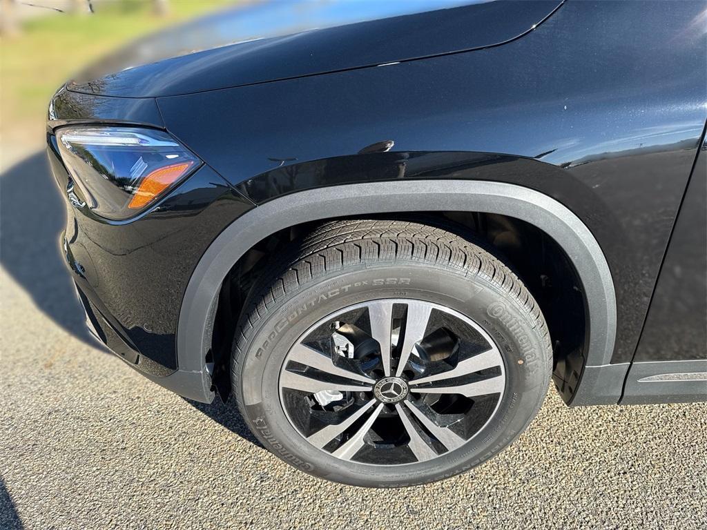 new 2026 Mercedes-Benz GLA 250 car, priced at $49,330