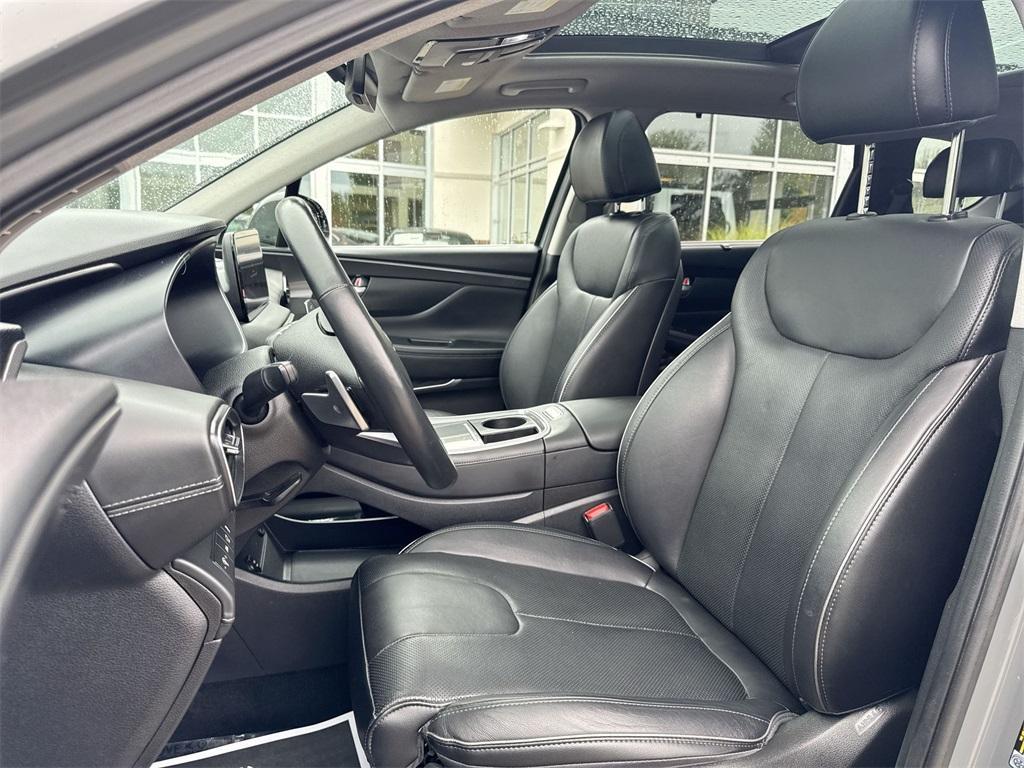 used 2022 Hyundai Santa Fe car, priced at $27,750