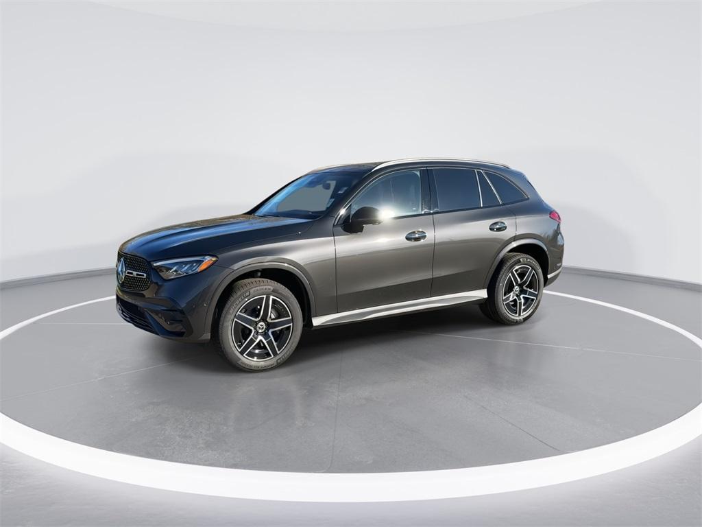 new 2026 Mercedes-Benz GLC 300 car, priced at $62,320
