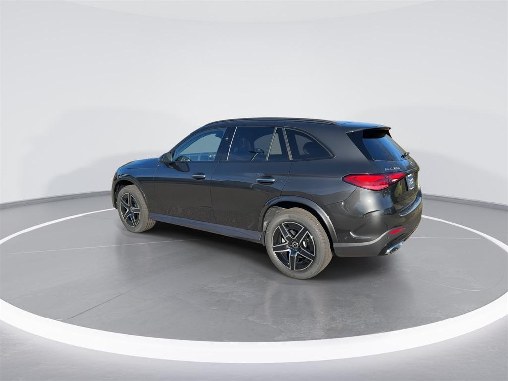 new 2026 Mercedes-Benz GLC 300 car, priced at $62,320