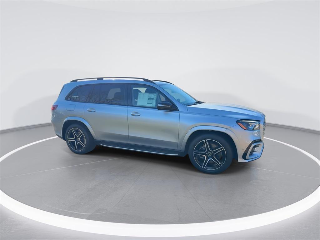 new 2026 Mercedes-Benz GLS 450 car, priced at $101,905