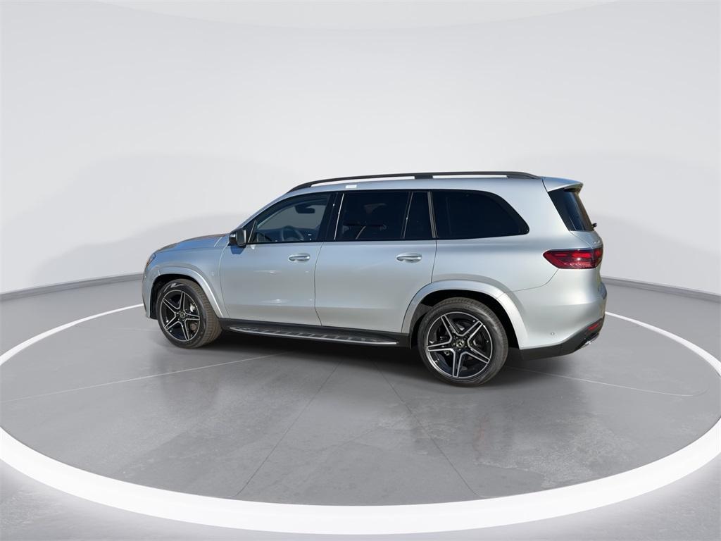 new 2026 Mercedes-Benz GLS 450 car, priced at $101,905