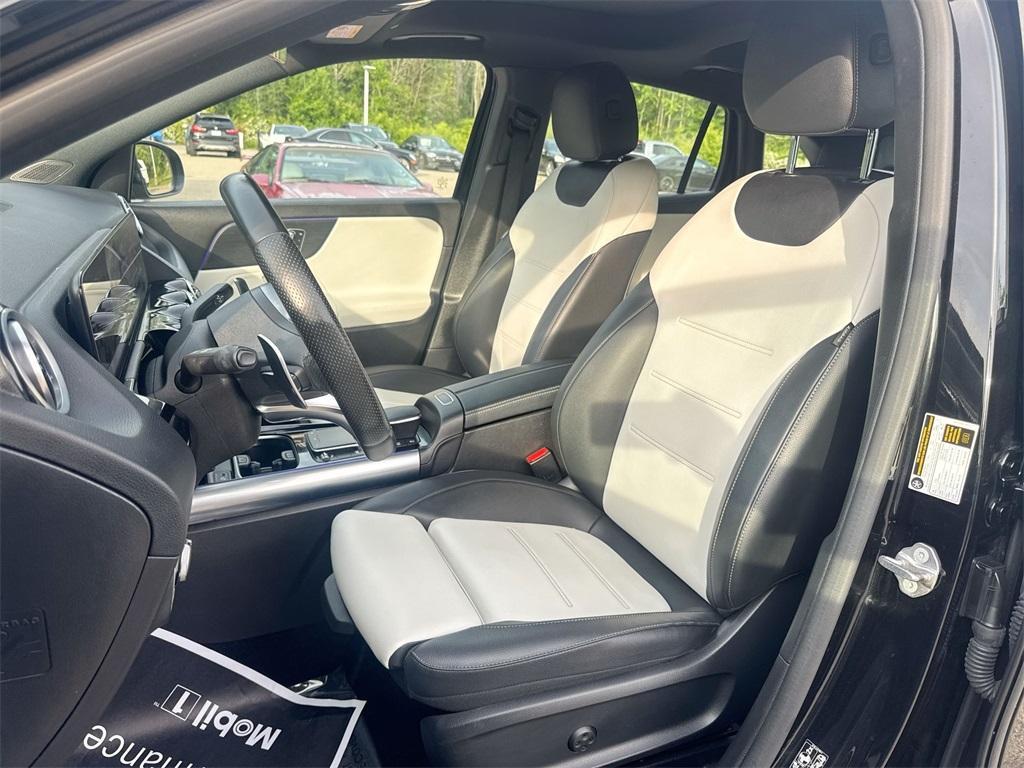 used 2022 Mercedes-Benz AMG GLA 35 car, priced at $35,900