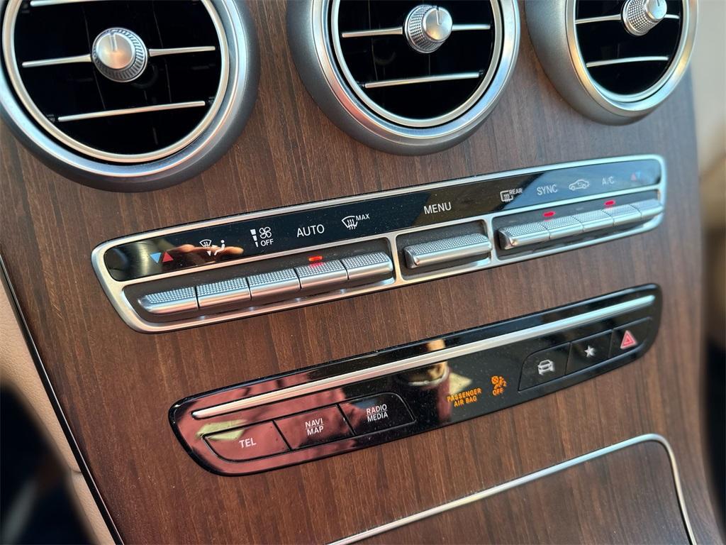 used 2020 Mercedes-Benz GLC 300 car, priced at $25,250