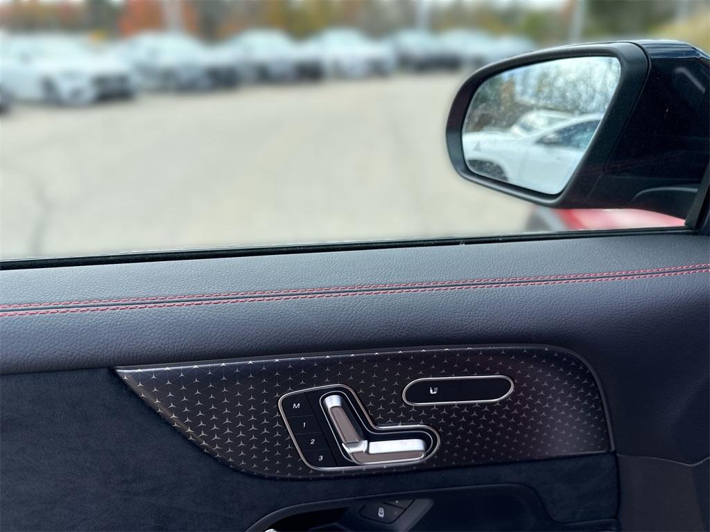 new 2026 Mercedes-Benz GLB 250 car, priced at $59,890