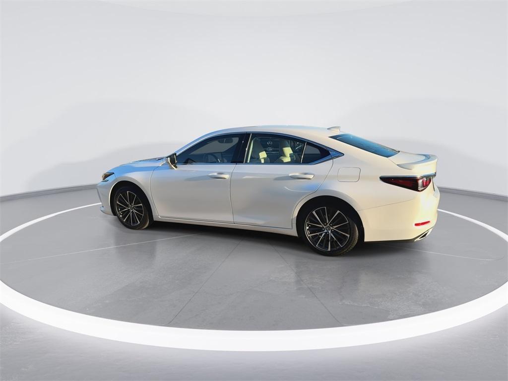 used 2025 Lexus ES 350 car, priced at $42,750