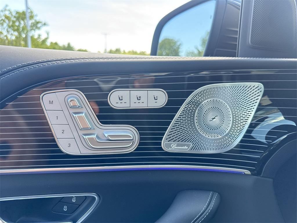 new 2025 Mercedes-Benz AMG GLE 53 car, priced at $105,125
