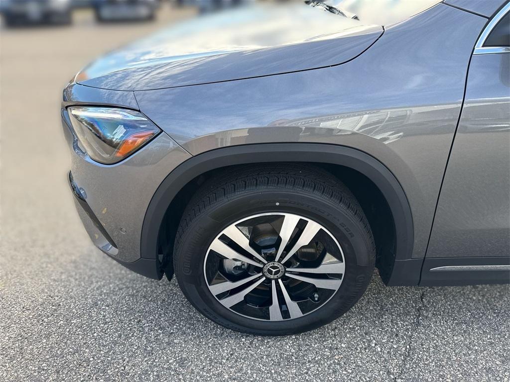used 2025 Mercedes-Benz GLA 250 car, priced at $43,900