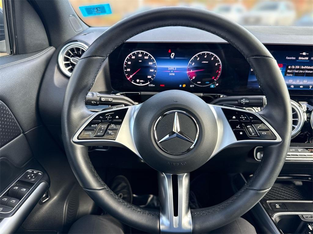 used 2025 Mercedes-Benz GLA 250 car, priced at $43,900