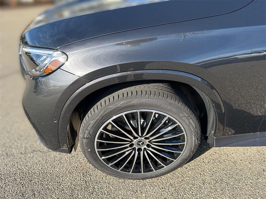new 2026 Mercedes-Benz GLC 300 car, priced at $65,785