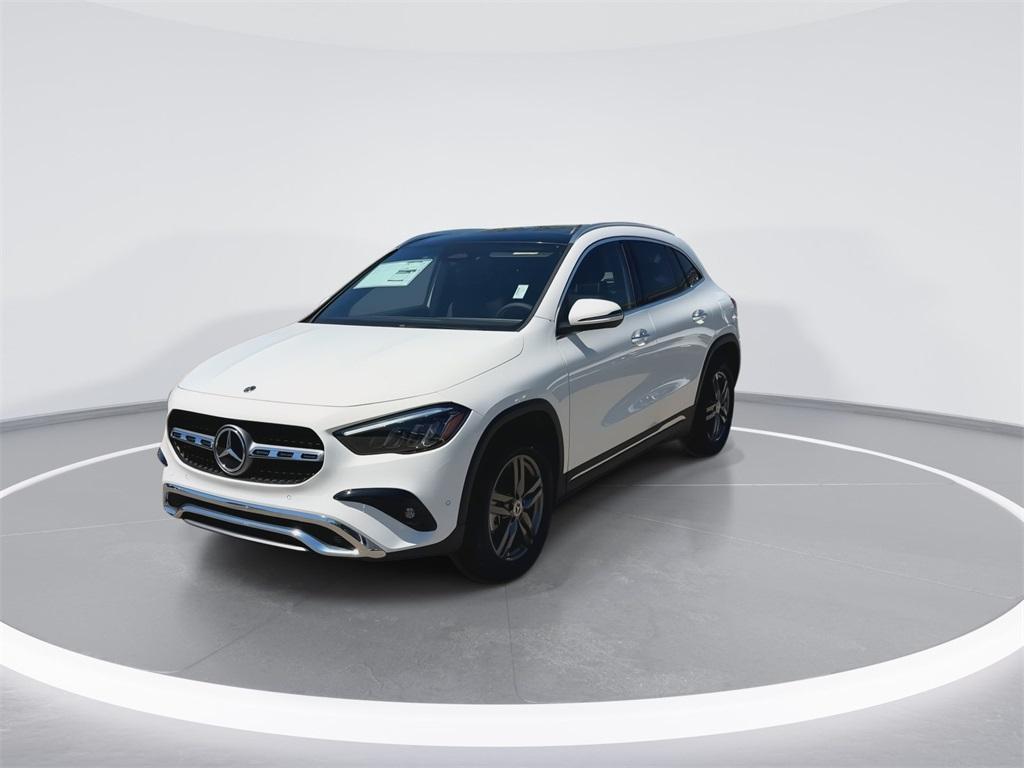 new 2025 Mercedes-Benz GLA 250 car, priced at $50,590