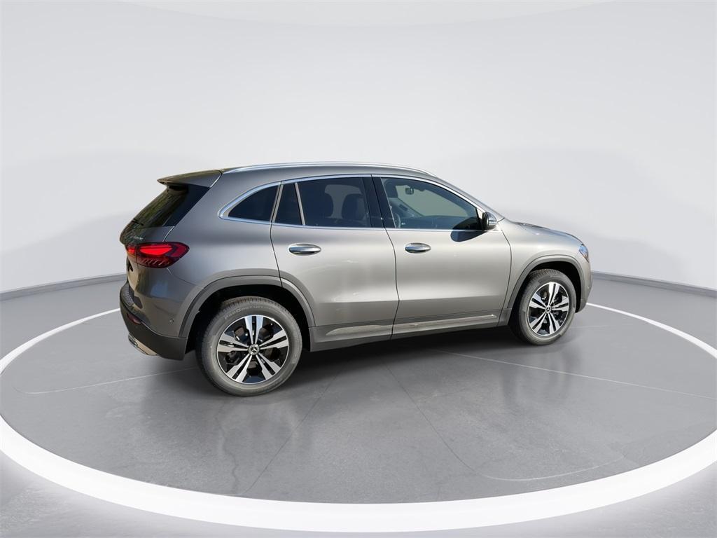 new 2026 Mercedes-Benz GLA 250 car, priced at $49,910