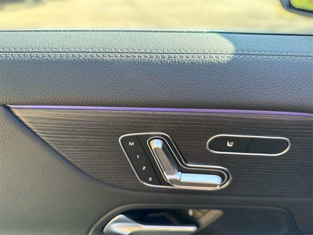 new 2026 Mercedes-Benz GLA 250 car, priced at $49,910