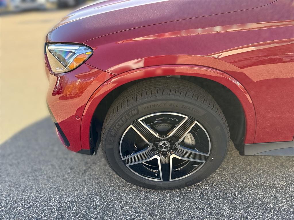 new 2026 Mercedes-Benz GLC 300 car, priced at $63,485